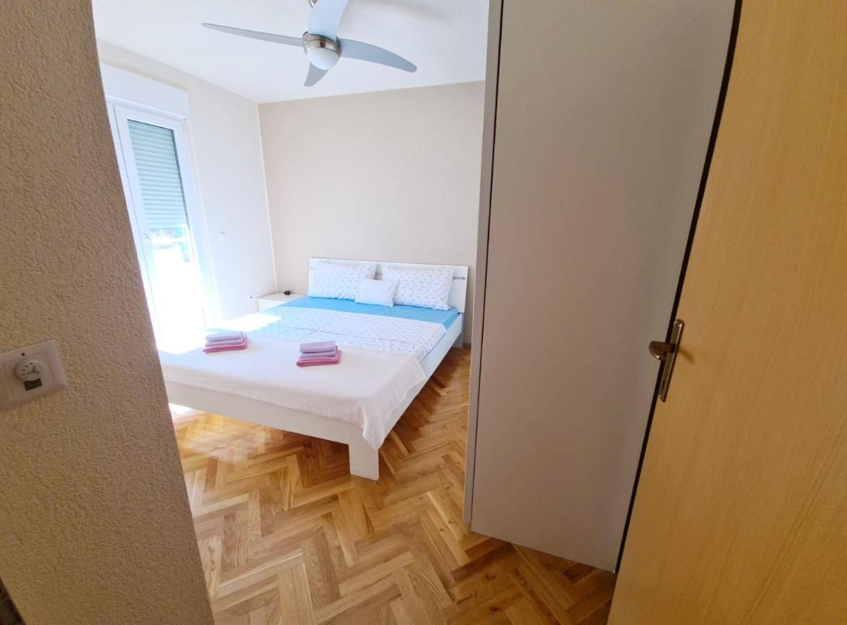 Apartments Naomi And Marsel Трогир Экстерьер фото