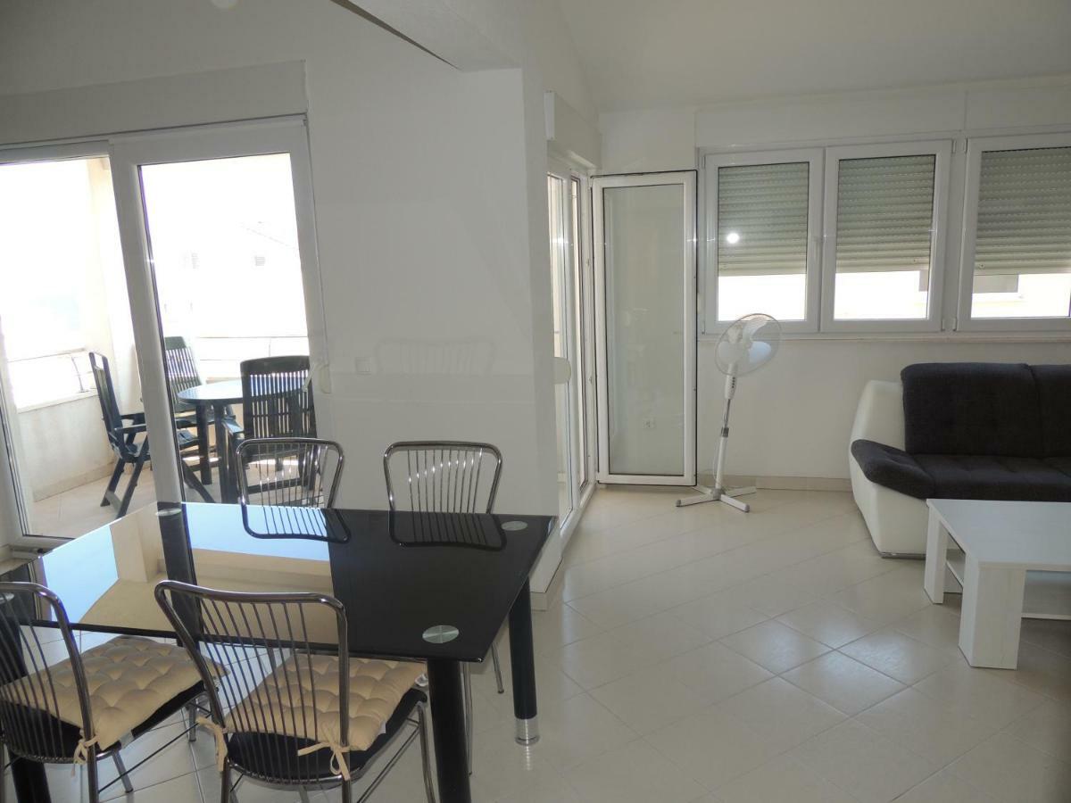 Apartments Naomi And Marsel Трогир Экстерьер фото
